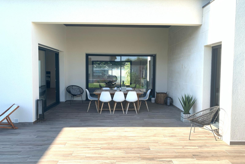 Ravalement de façade avec finition grattée à Cugnaux près de Toulouse